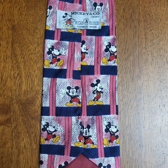 Mickey & Co ~ Atlas Designs ~ Vintage Mickey Mouse Necktie ~ Excellent Condition - Picture 6 of 7
